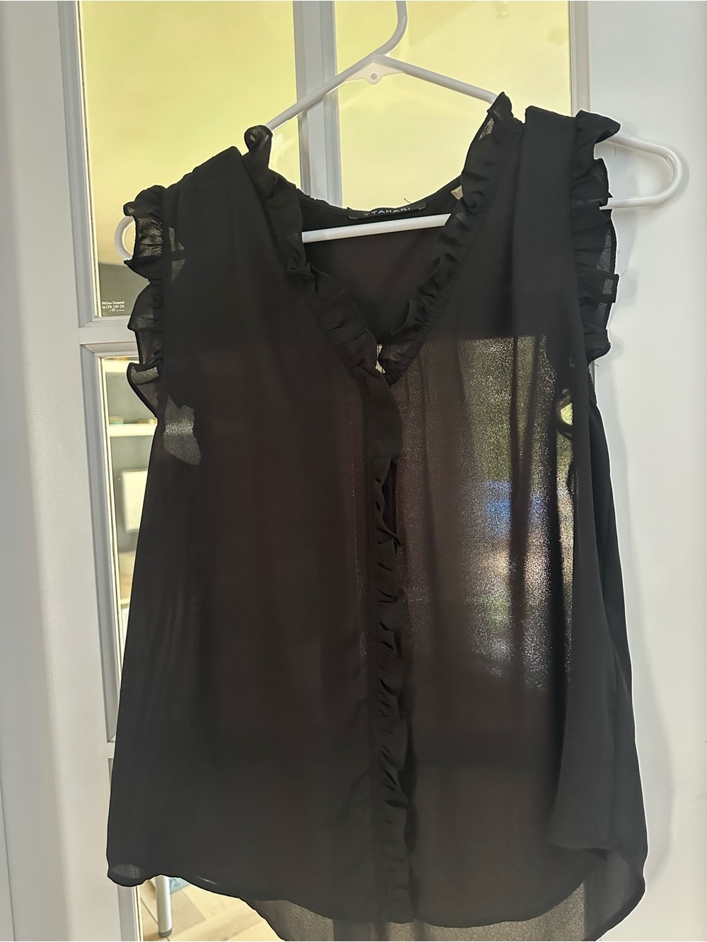 T Tahari Black Sleeveless Ruffle-Trim Blouse